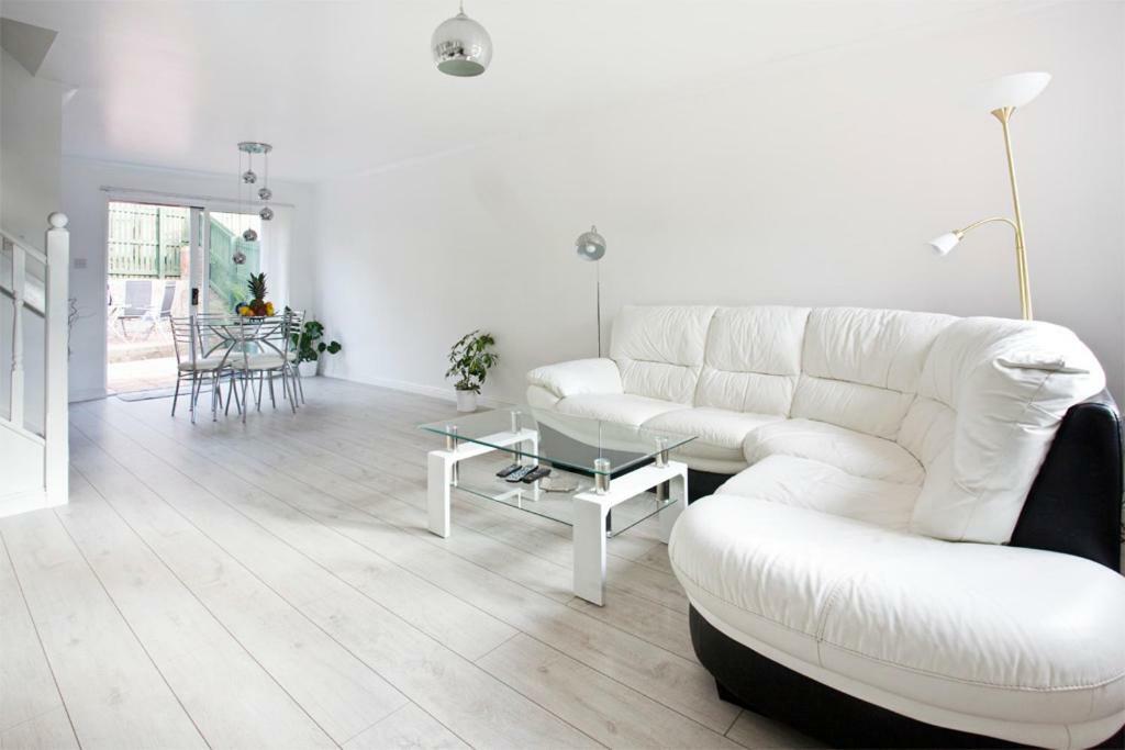 Gala Rooms Homestay - Free Parking EDI Exterior photo